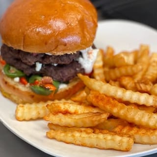Hamburger (Single 6oz)